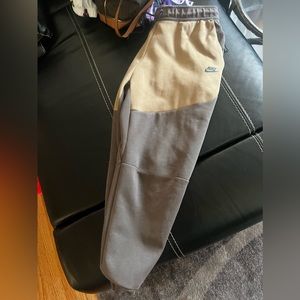 Nike tech fleece pants